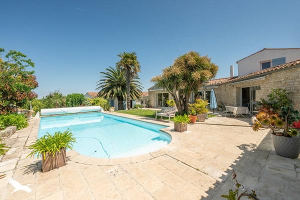 Maison à vendre |  Le Château-d'Oléron |  10 pièces | 306 m²