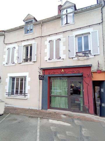 Immeuble
        
        - 659 m² Exclusivité