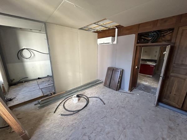 Immeuble
        
        - 659 m² Exclusivité