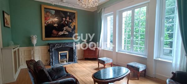 Demeure traditionnelle d'environ 245 m² - PLELAN LE PETIT (22)