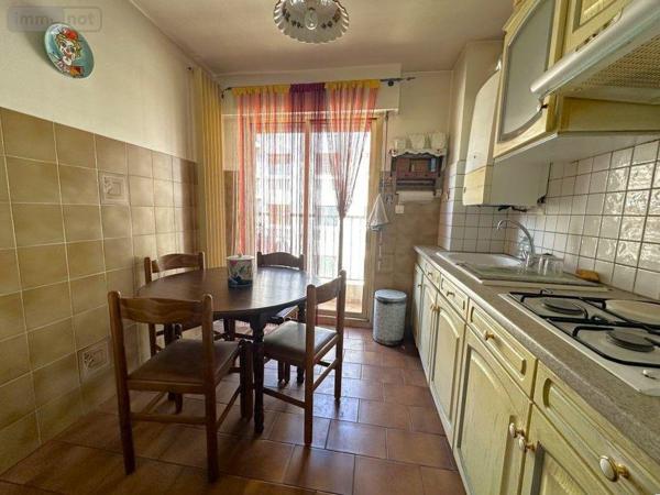 Appartement à vendre à Toulon dans le Var (83200), ref : 14517/552   
SAINT-ROCH