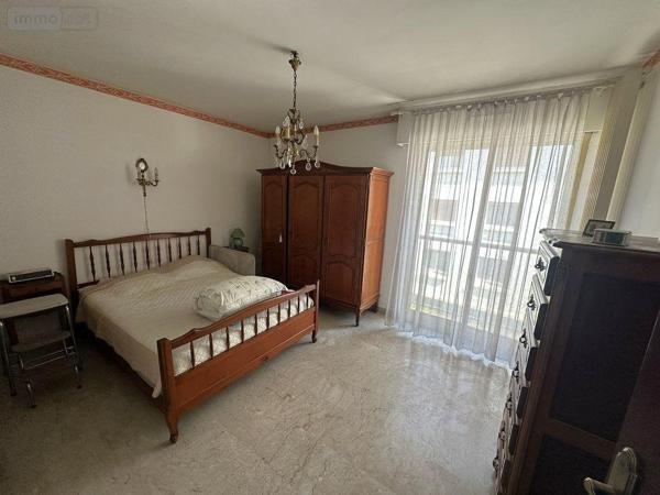 Appartement à vendre à Toulon dans le Var (83200), ref : 14517/552   
SAINT-ROCH
