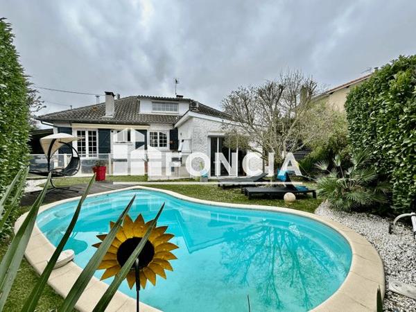 À vendre Maison 8 pièces 150 m² - Castelginest 31780