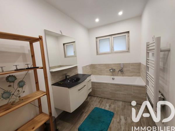 Maison à vendre 5 pièces 160 m² Nîmes
