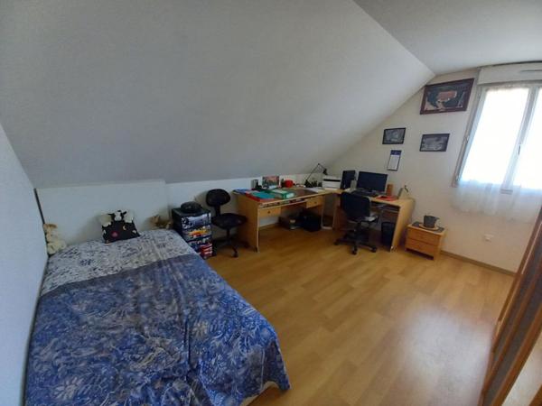 Maison 5 pièces de 109 m2 à Menoux à 160 000 Euros