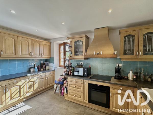 Maison à vendre 6 pièces 230 m² Saint-Cyr-sur-Mer