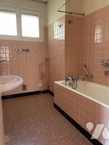 ST MEMMIE (51470) Maison d'environ 90m² sur sous-sol complet 