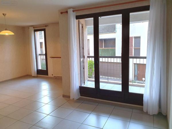 Maison à vendre à Vitry-le-François dans la Marne (51300), ref : 51081/860