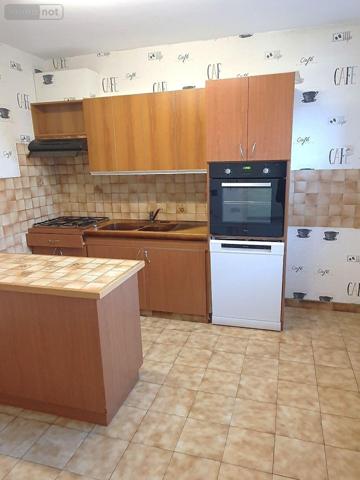 Maison à vendre à Vitry-le-François dans la Marne (51300), ref : 51081/860