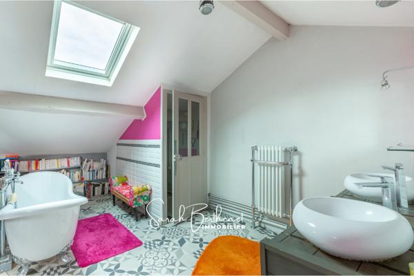 Maison 8 pièces - 320 m² Exclusivité efficity