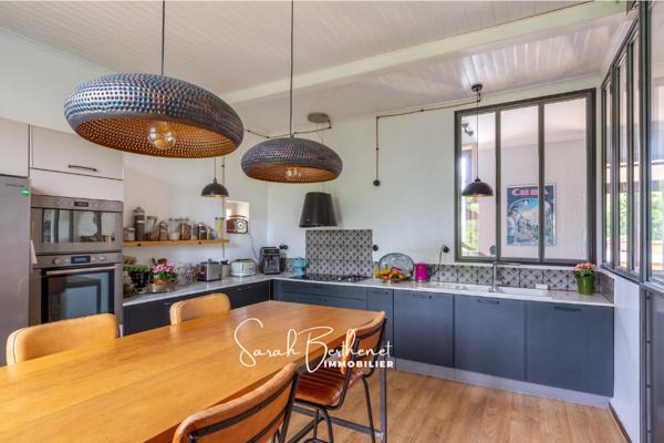 Maison 8 pièces - 320 m² Exclusivité efficity