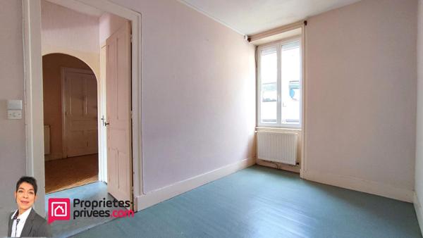 THIZY-LES-BOURGS (69240) Immeuble de rapport  151 m²  habitable, terrain 500 m² avec jardin et dépendance