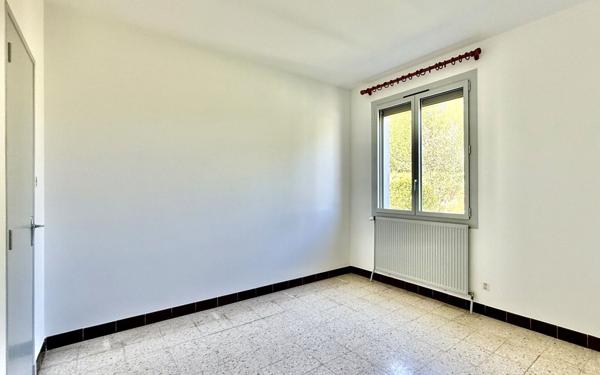 Maison à vendre    4 pièces •  Paulhan