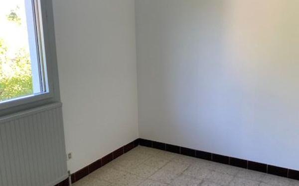 Maison à vendre    4 pièces •  Paulhan