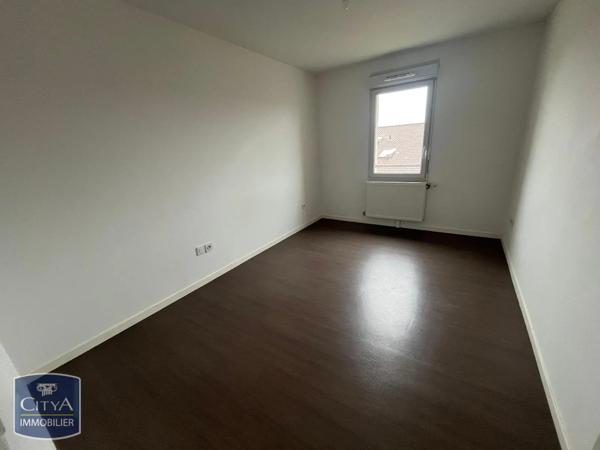 Appartement à louer 2 pièces 51.08m² Louvroil (59720)