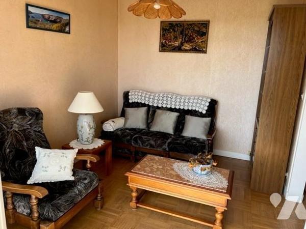 T4 avec cave et garage 