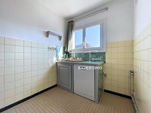 Millau (12100) Appartement de 82m² à rénover avec vue imprenable