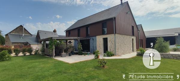Maison Saint Ouen Des Toits 9 pièce(s) 189 m2 + 6 gîtes (132 m²)