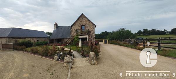 Maison Saint Ouen Des Toits 9 pièce(s) 189 m2 + 6 gîtes (132 m²)