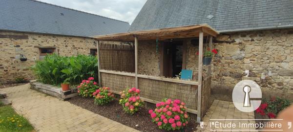 Maison Saint Ouen Des Toits 9 pièce(s) 189 m2 + 6 gîtes (132 m²)