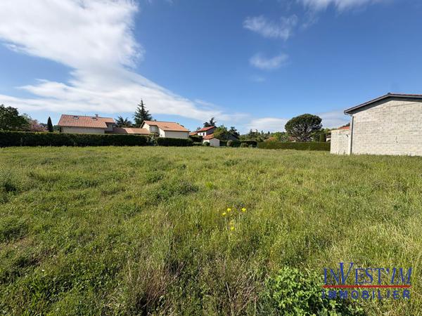 CHARLY SECTEUR FLACHERES_ TERRAIN DE 437M² AU CALME- Permis de construire accordé. , Charly CHARLY SECTEUR FLACHERES_ TERRAIN DE 437M² AU CALME- Permis de construire accordé. , Charly