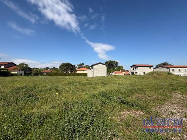 CHARLY SECTEUR FLACHERES_ TERRAIN DE 437M² AU CALME- Permis de construire accordé. , Charly CHARLY SECTEUR FLACHERES_ TERRAIN DE 437M² AU CALME- Permis de construire accordé. , Charly