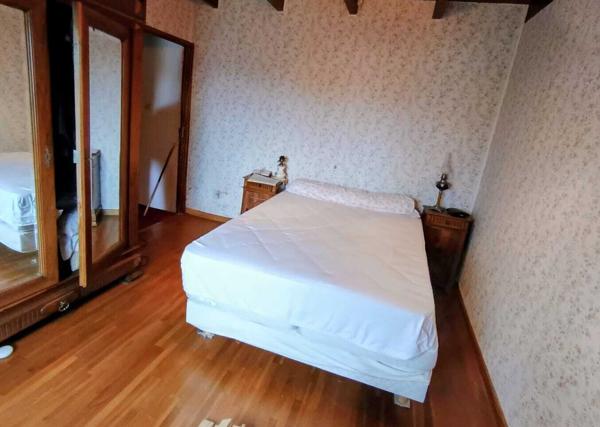 Maison avec grand jardin, parcelle détachable