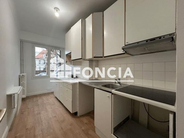 Location Appartement 4 pièces 92.43 m² - 39 ROUTE DE MONTESSON Le Vesinet 78110