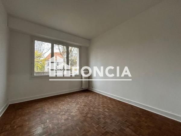 Location Appartement 4 pièces 92.43 m² - 39 ROUTE DE MONTESSON Le Vesinet 78110