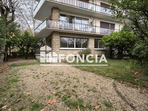Location Appartement 4 pièces 92.43 m² - 39 ROUTE DE MONTESSON Le Vesinet 78110
