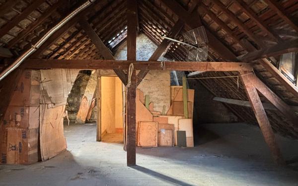 Appartement à vendre    3 pièces • 85 m2 Boulogne-sur-Mer