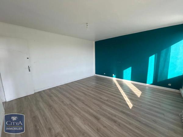 Local commercial à louer 54.73m²