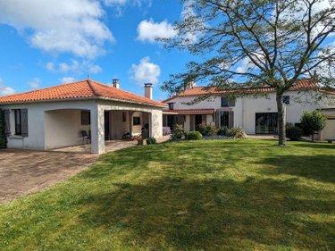 Maison à vendre à Les Herbiers en Vendée (85500), ref : 85013-1090075