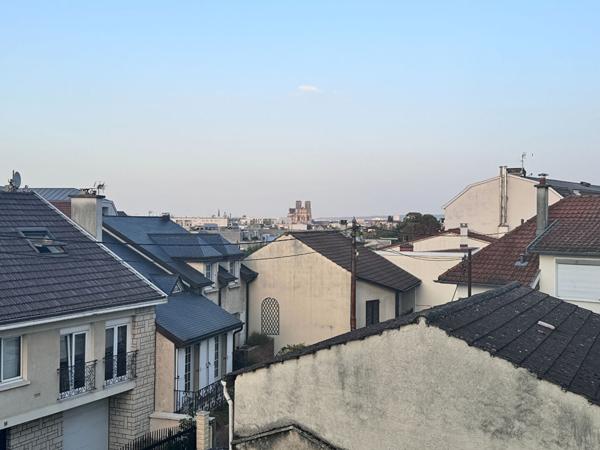 Appartement de type 4 proche centre ville