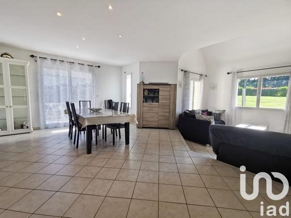 Maison à vendre 7 pièces 160 m² Bégard