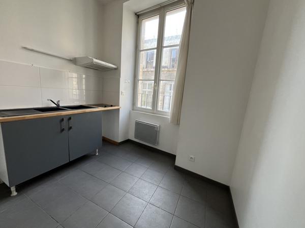 Appartement à vendre |  Bordeaux |  1 pièce | 31 m²