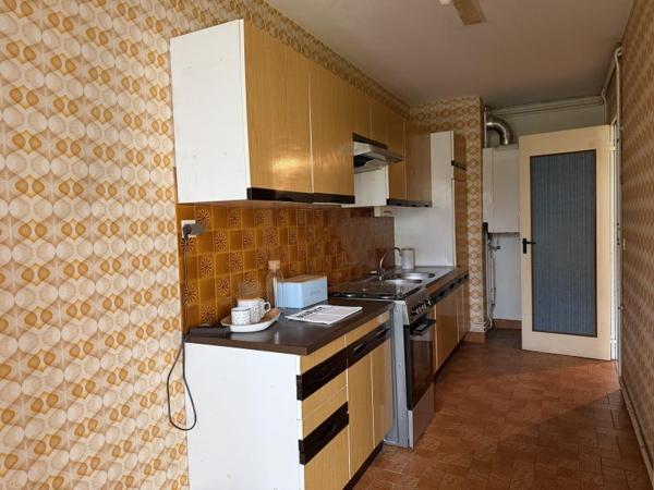 Vente / Appartement T4