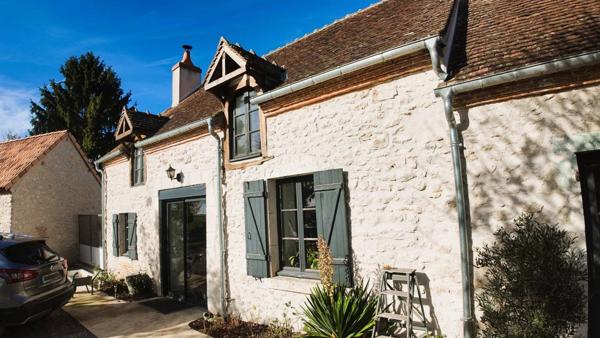 Longère du XVIIIᵉ siècle rénovée – Charme et confort au cœur du village de Cerbois