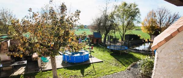 Longère du XVIIIᵉ siècle rénovée – Charme et confort au cœur du village de Cerbois