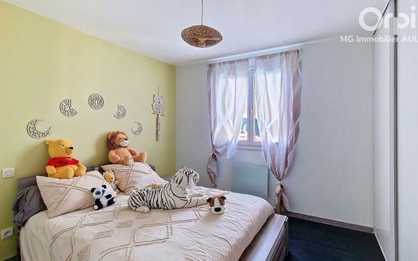 Maison à vendre    5 pièces •  Ennezat