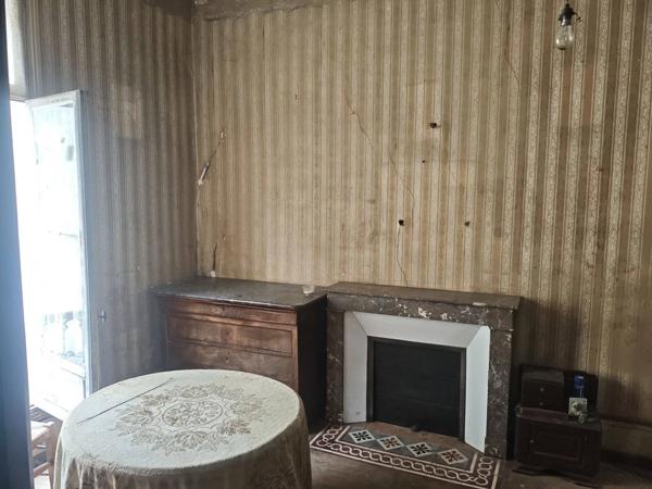Maison de ville 174 m² à rénover à Richelieu