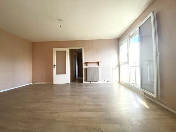 Appartement T2 à vendre à Vannes ascenseur parking cave