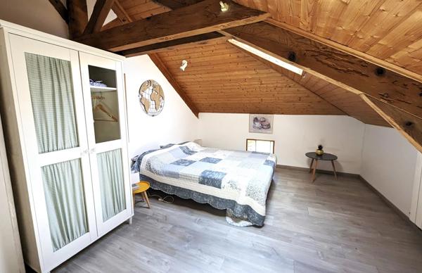 Superbe maison en pierre avec piscine à vendre à Montaigu-de-Quercy