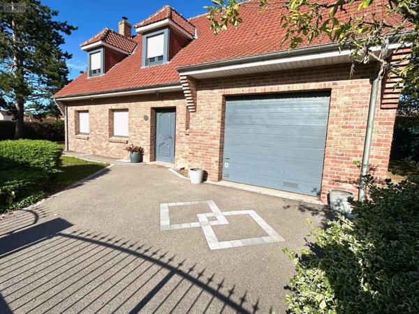 Maison individuelle à vendre à Hazebrouck dans le Nord (59190), ref :