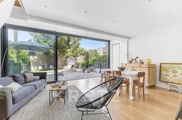 Busca, Toulouse, Maison de ville de 220 m² avec jardin, piscine et garage