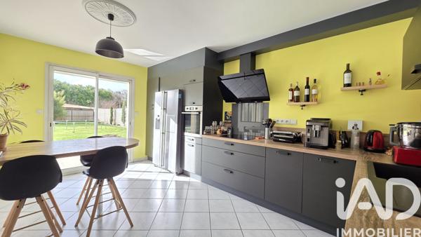 Maison à vendre 8 pièces 192 m² Langueux