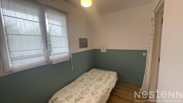 QUIBERON - Appartement rénové avec 2 chambres, extérieur, cave et stationnement proche de la mer