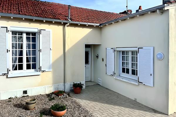 Maison 4/5 pièces 105m2 de plain-pied sur 360 m2, La rochelle 17000