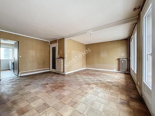 Nantes Procé-Monselet / Appartement 3 pièce(s) 70 m2 / A RENOVER / balcons / parking / cave/ DPE en C