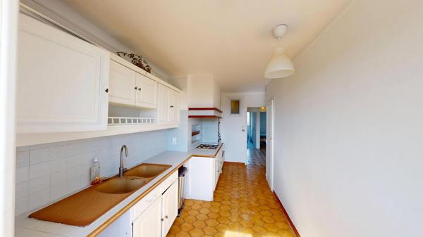 Appartement à vendre 183 000 € Marseille 05 3 p 55 m² DPE